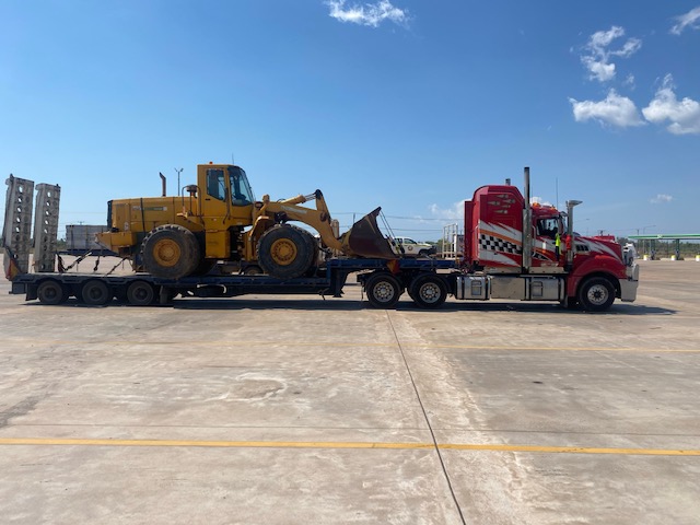 wheeled loader transported from Darwin